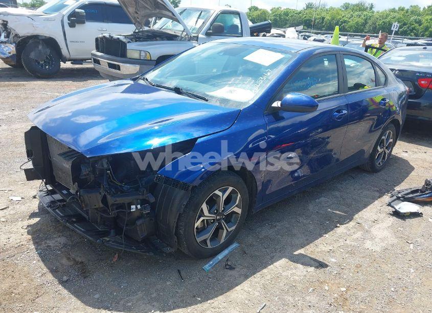 Photo 2 of 2021 Kia Forte LXS (VIN 3KPF24ADXME344784)