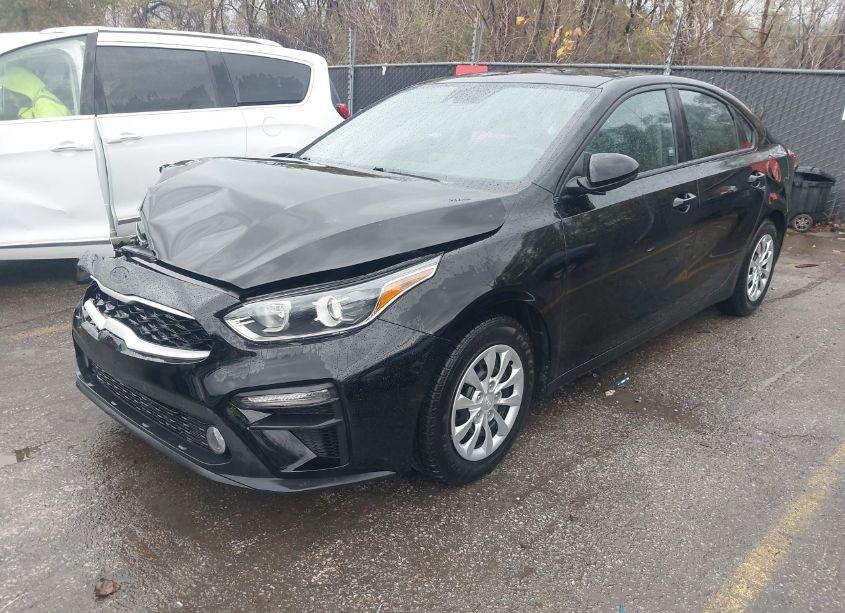 Photo 2 of 2021 Kia Forte FE (VIN 3KPF24ADXME344901)