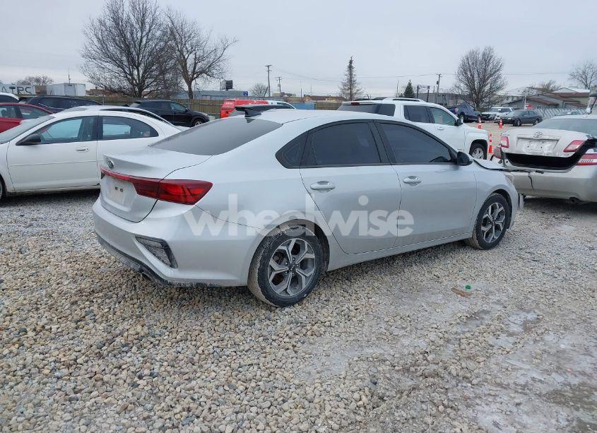 Photo 4 of 2021 Kia Forte LXS (VIN 3KPF24ADXME362816)