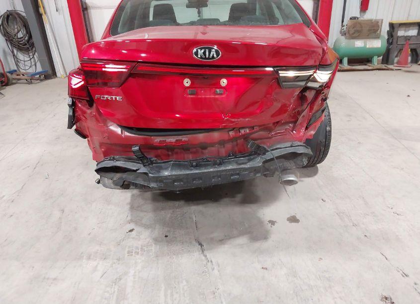 Photo 6 of 2021 Kia Forte LXS (VIN 3KPF24ADXME363724)