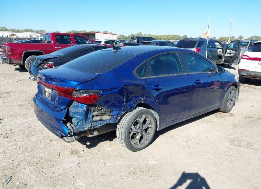 Photo 4 of 2021 Kia Forte LXS (VIN 3KPF24ADXME371144)