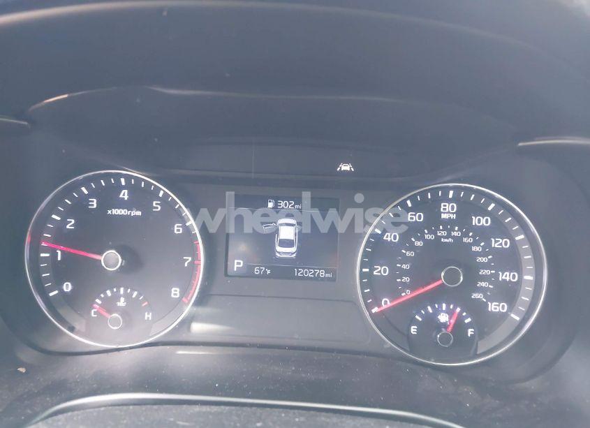 Photo 7 of 2021 Kia Forte LXS (VIN 3KPF24ADXME385870)