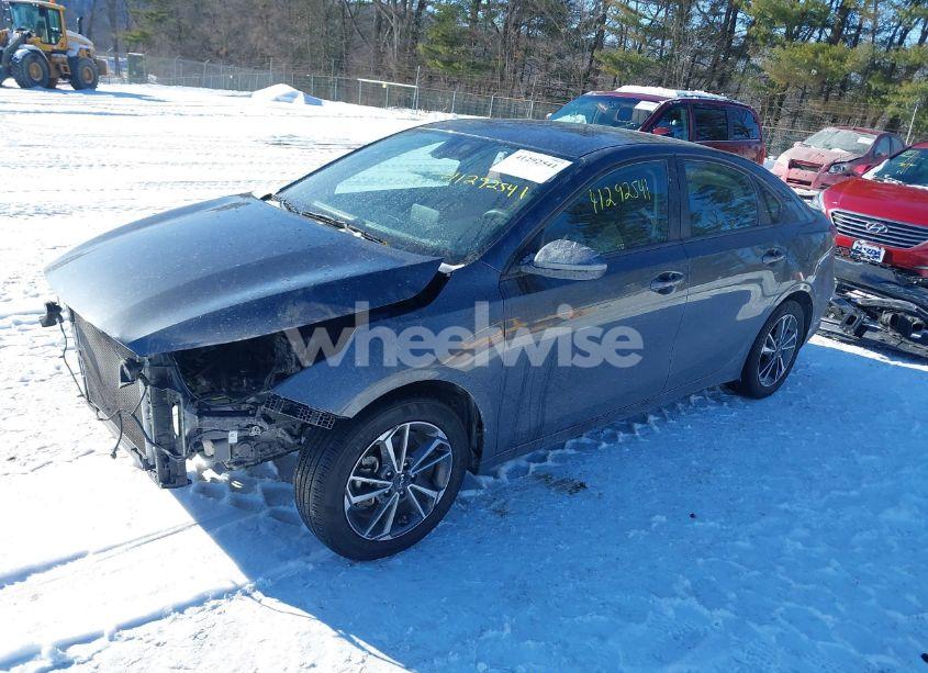 Photo 2 of 2022 Kia Forte LXS (VIN 3KPF24ADXNE433451)