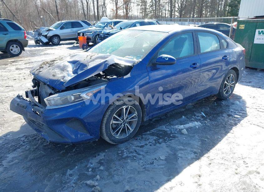 Photo 2 of 2022 Kia Forte LXS (VIN 3KPF24ADXNE446135)
