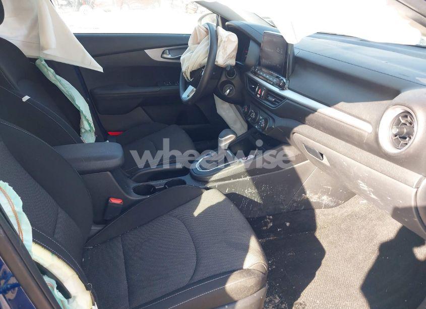 Photo 5 of 2022 Kia Forte LXS (VIN 3KPF24ADXNE446135)