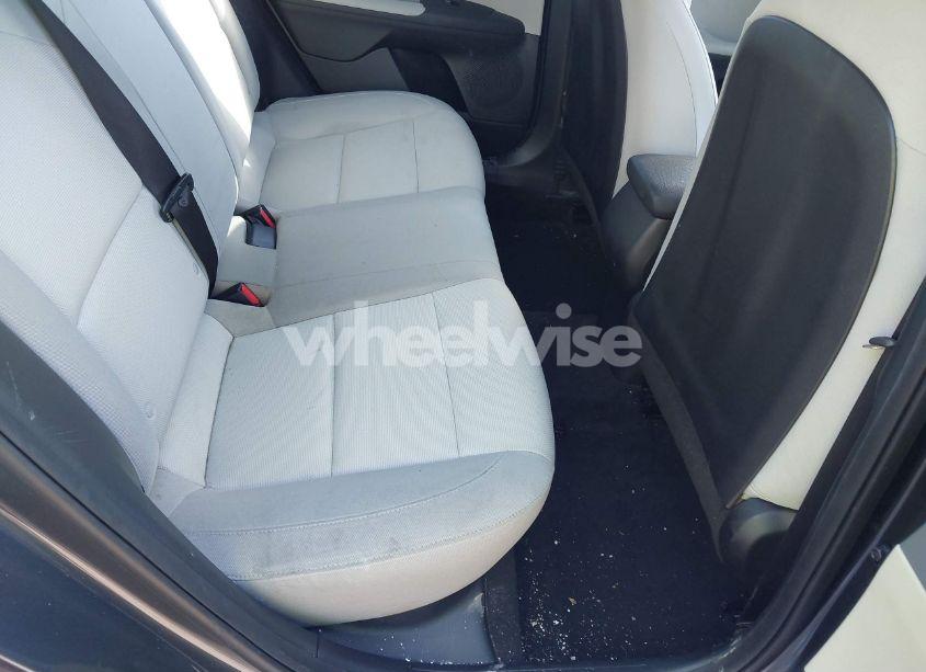 Photo 8 of 2022 Kia Forte FE/LXS (VIN 3KPF24ADXNE457779)