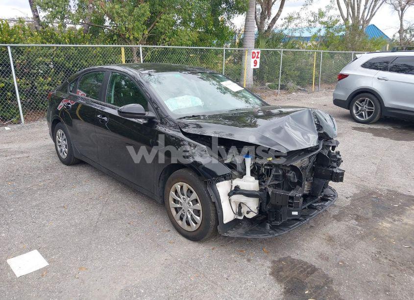 2022 Kia Forte FE (VIN 3KPF24ADXNE481354) main photo