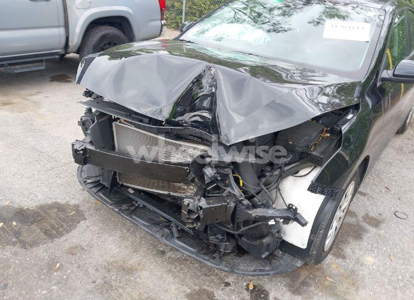 Photo 6 of 2022 Kia Forte FE (VIN 3KPF24ADXNE481354)