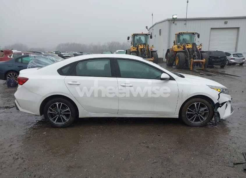 Photo 12 of 2022 Kia Forte LXS (VIN 3KPF24ADXNE488546)