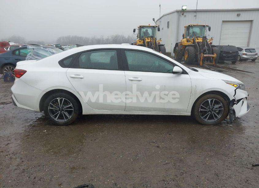 Photo 13 of 2022 Kia Forte LXS (VIN 3KPF24ADXNE488546)
