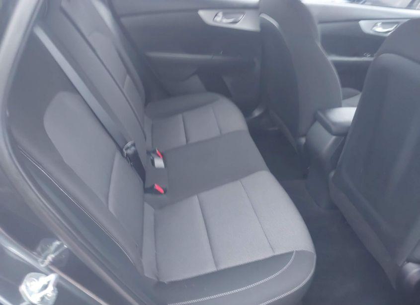 Photo 8 of 2022 Kia Forte LXS (VIN 3KPF24ADXNE498154)