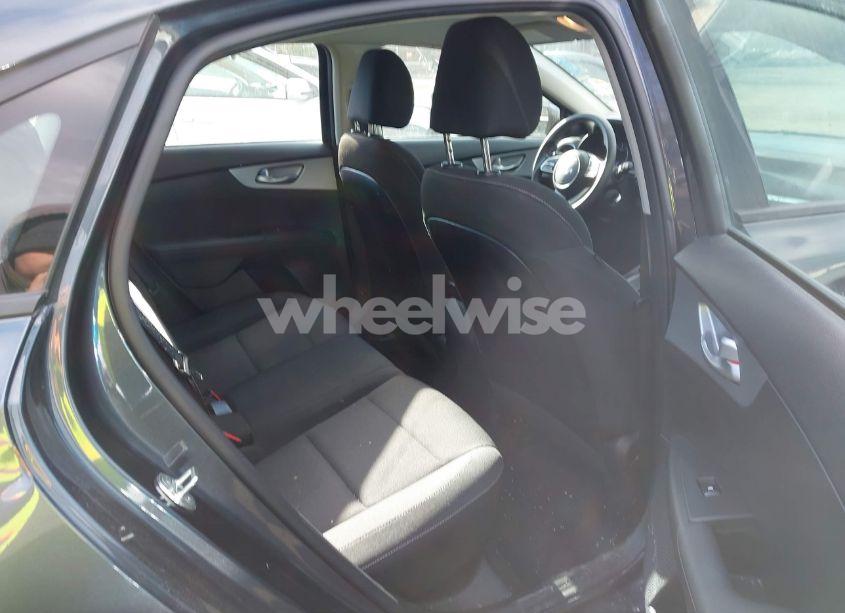 Photo 8 of 2023 Kia Forte LXS (VIN 3KPF24ADXPE555987)