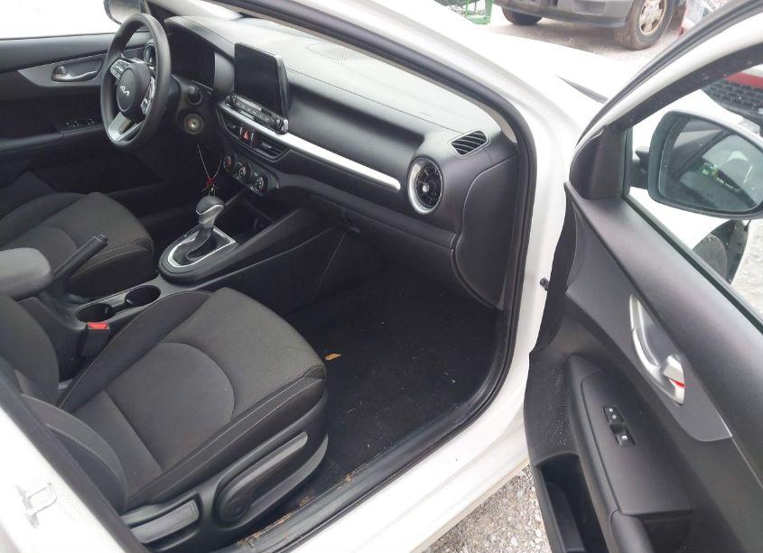 Photo 5 of 2023 Kia Forte LXS (VIN 3KPF24ADXPE577648)