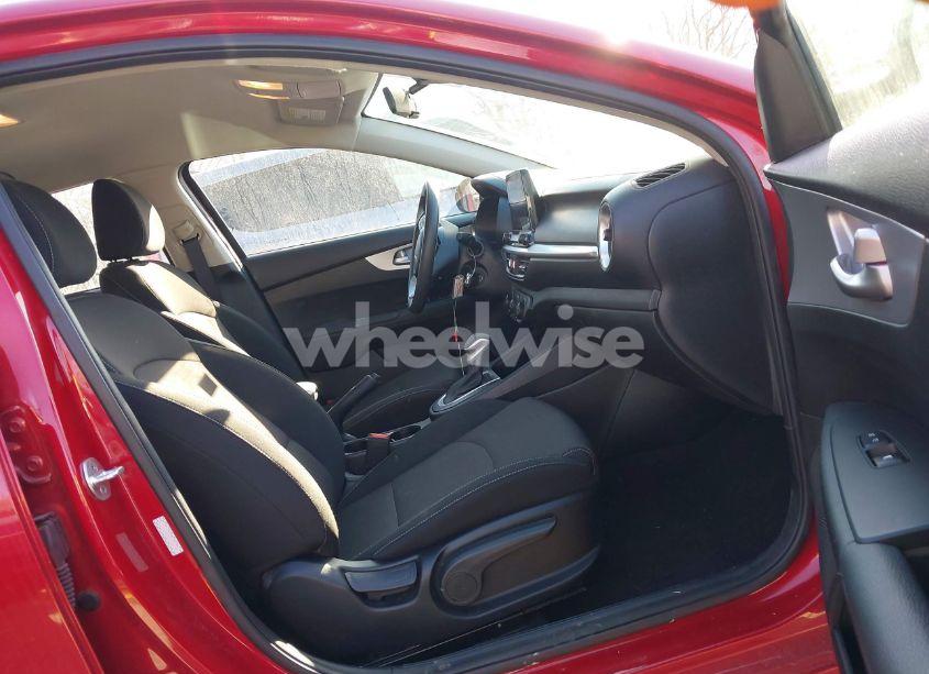 Photo 5 of 2023 Kia Forte LXS (VIN 3KPF24ADXPE584373)