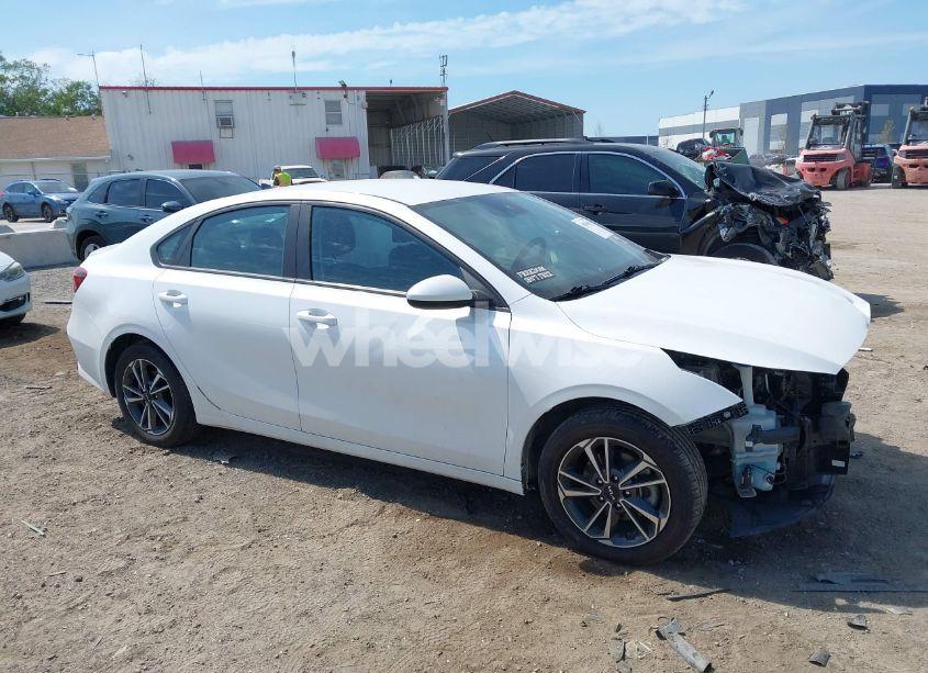 Photo 13 of 2023 Kia Forte LXS (VIN 3KPF24ADXPE616240)