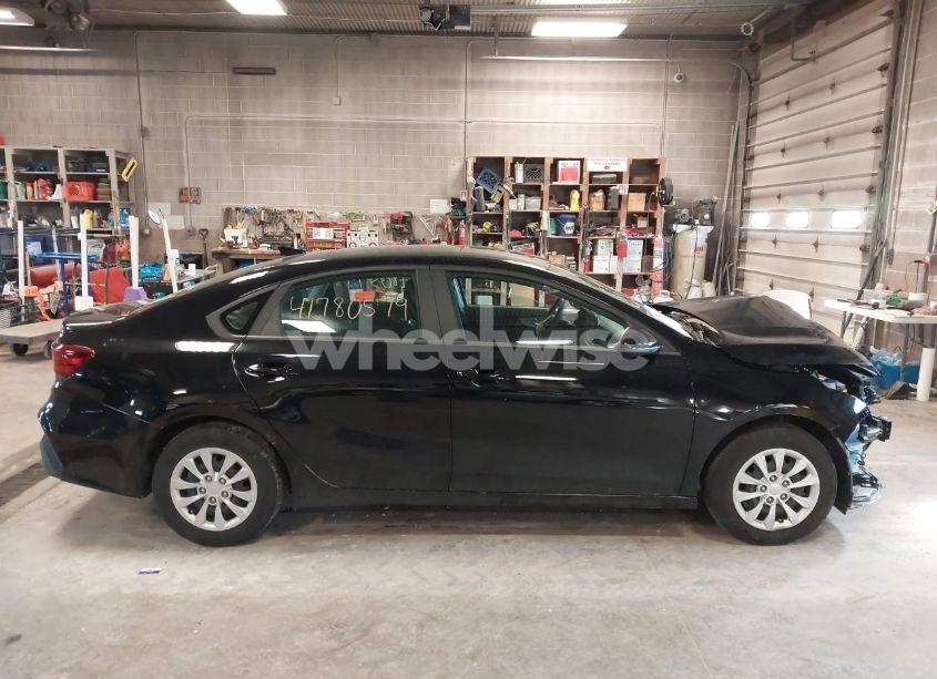 Photo 14 of 2023 Kia Forte LX (VIN 3KPF24ADXPE632437)