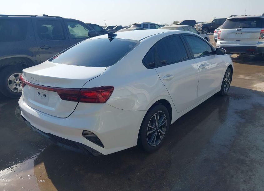 Photo 4 of 2023 Kia Forte LXS (VIN 3KPF24ADXPE637119)