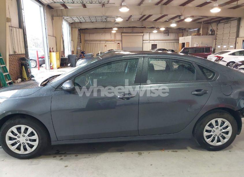 Photo 15 of 2024 Kia Forte LX (VIN 3KPF24ADXRE695590)