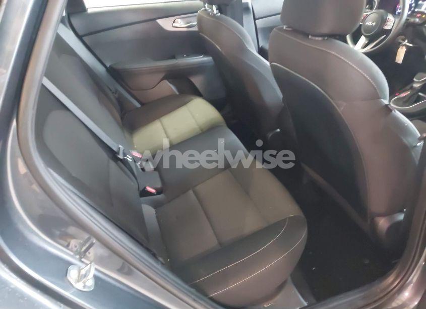 Photo 8 of 2024 Kia Forte LX (VIN 3KPF24ADXRE695590)