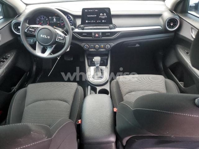 Photo 12 of 2024 KIA FORTE LX (VIN 3KPF24ADXRE696335)