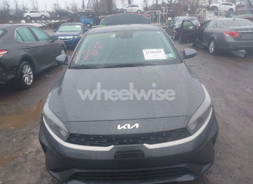 Photo 12 of 2024 Kia Forte LXS (VIN 3KPF24ADXRE700156)