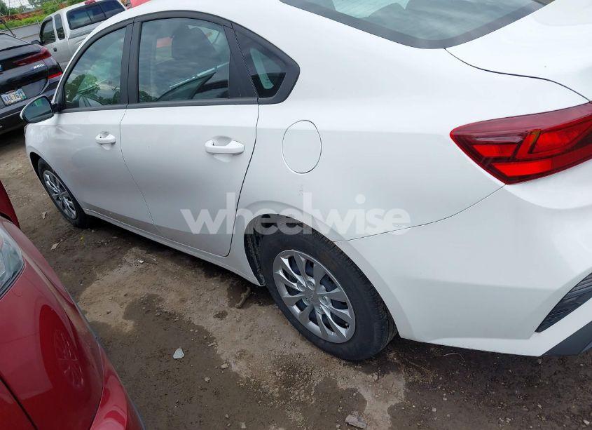 Photo 14 of 2024 Kia Forte LX (VIN 3KPF24ADXRE702151)