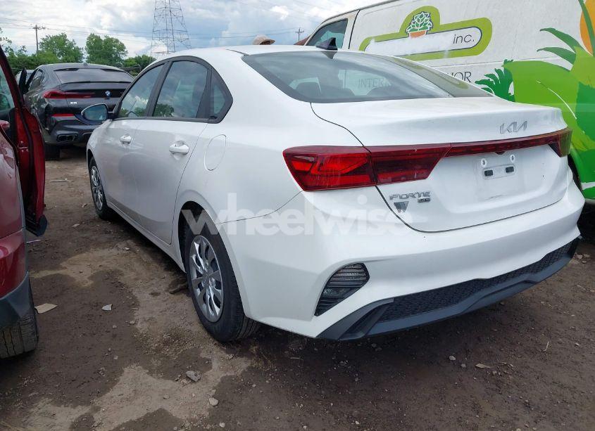 Photo 3 of 2024 Kia Forte LX (VIN 3KPF24ADXRE702151)