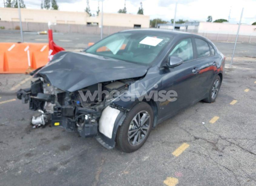 Photo 2 of 2024 Kia Forte LXS (VIN 3KPF24ADXRE712291)