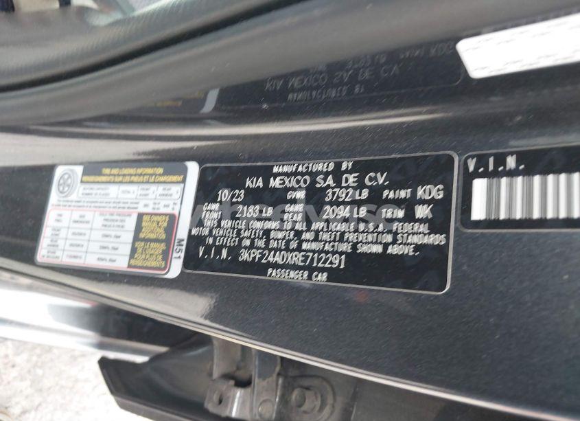 Photo 9 of 2024 Kia Forte LXS (VIN 3KPF24ADXRE712291)