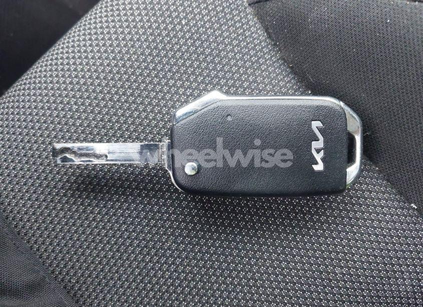 Photo 11 of 2024 Kia Forte LXS (VIN 3KPF24ADXRE733495)