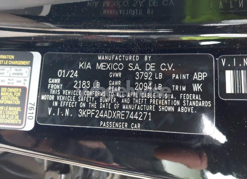 Photo 9 of 2024 Kia Forte LXS (VIN 3KPF24ADXRE744271)