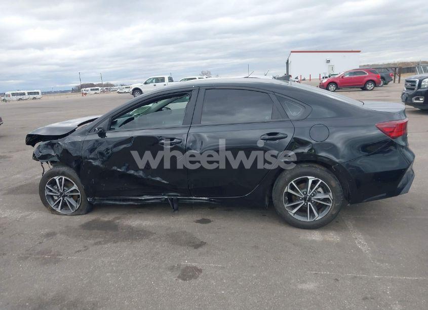 Photo 14 of 2024 Kia Forte LXS (VIN 3KPF24ADXRE759336)