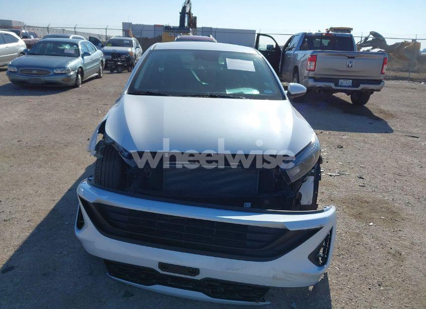 Photo 13 of 2024 Kia Forte LXS (VIN 3KPF24ADXRE772183)