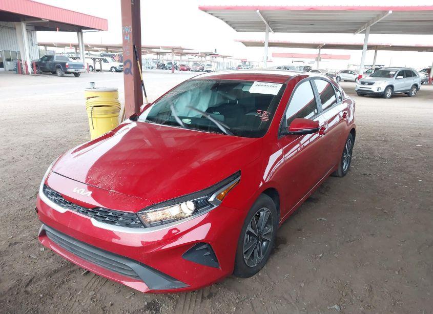 Photo 2 of 2024 Kia Forte LXS (VIN 3KPF24ADXRE776671)