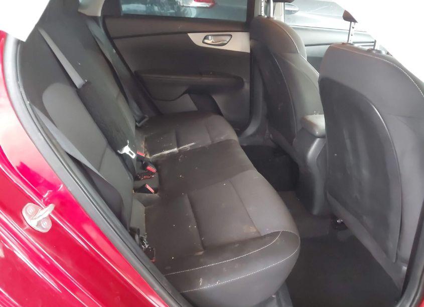 Photo 8 of 2024 Kia Forte LXS (VIN 3KPF24ADXRE776671)