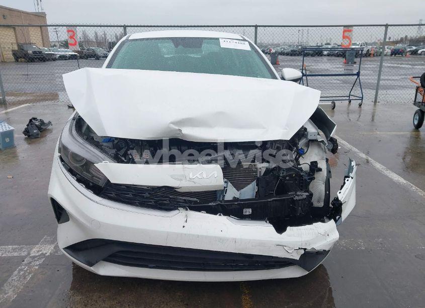 Photo 13 of 2024 Kia Forte LXS (VIN 3KPF24ADXRE777383)