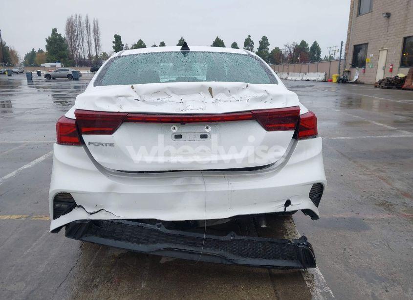 Photo 17 of 2024 Kia Forte LXS (VIN 3KPF24ADXRE777383)