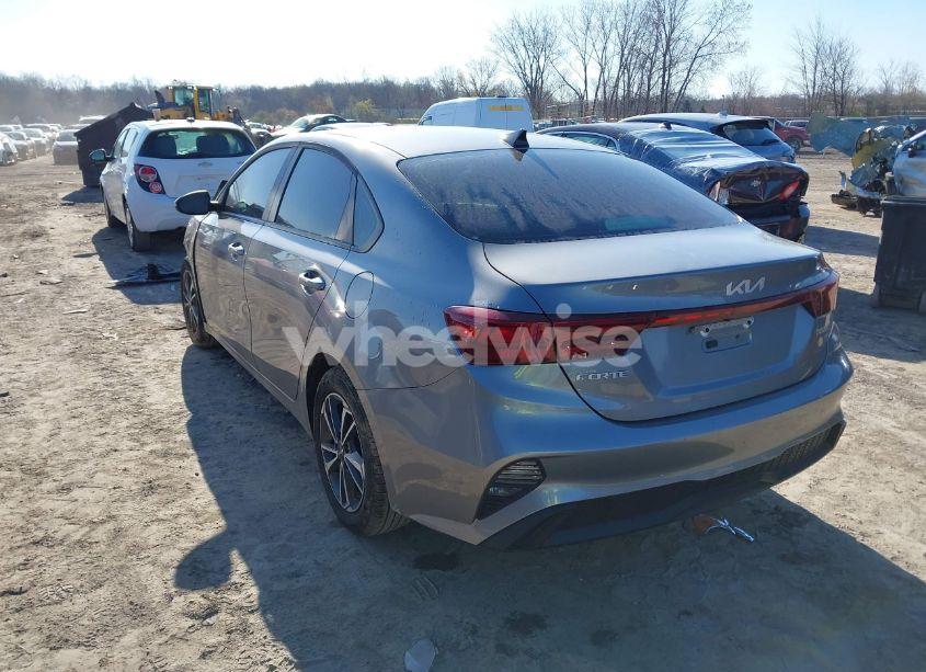 Photo 3 of 2024 Kia Forte LXS (VIN 3KPF24ADXRE802833)