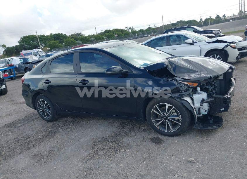 Photo 14 of 2024 Kia Forte LXS (VIN 3KPF24ADXRE824248)