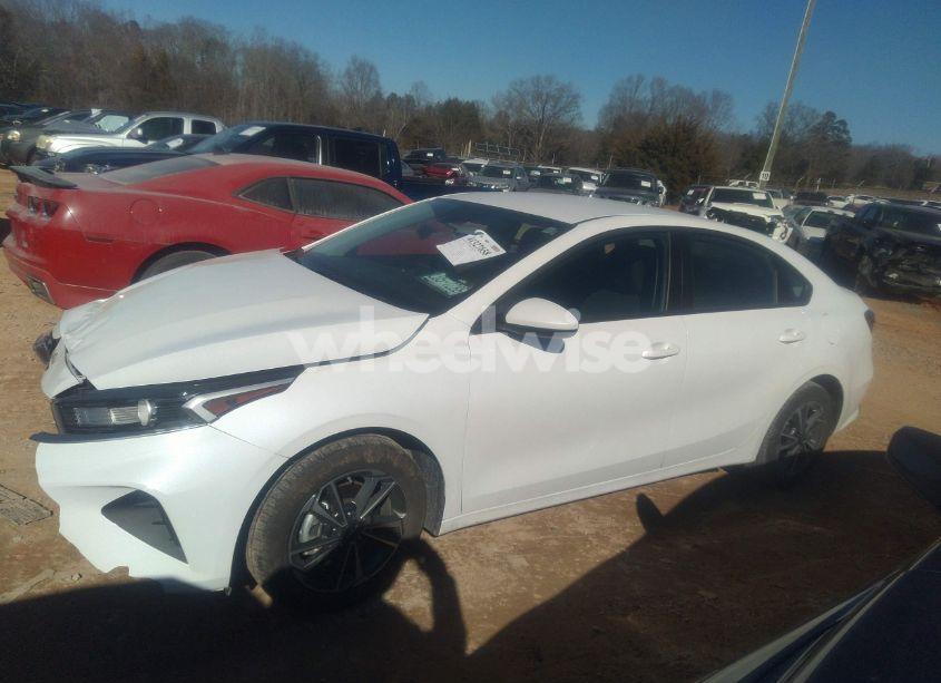 Photo 15 of 2024 Kia Forte LXS (VIN 3KPF24ADXRE833399)