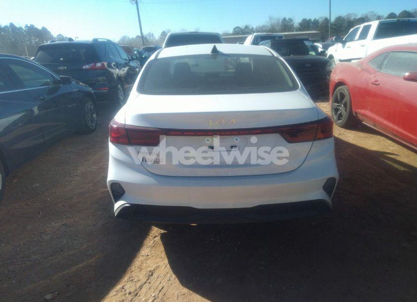 Photo 17 of 2024 Kia Forte LXS (VIN 3KPF24ADXRE833399)