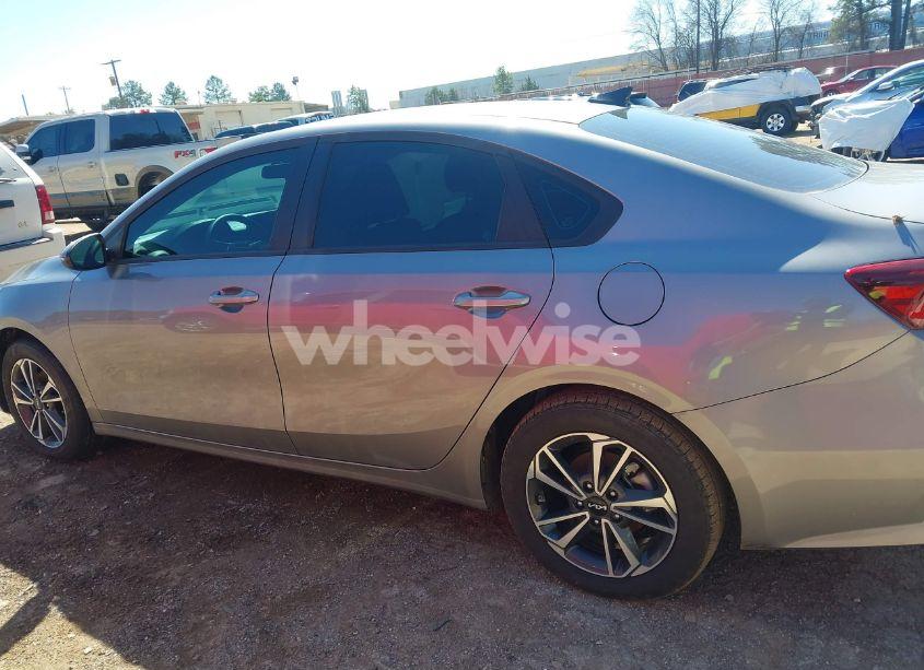 Photo 13 of 2024 Kia Forte LXS (VIN 3KPF24ADXRE838070)