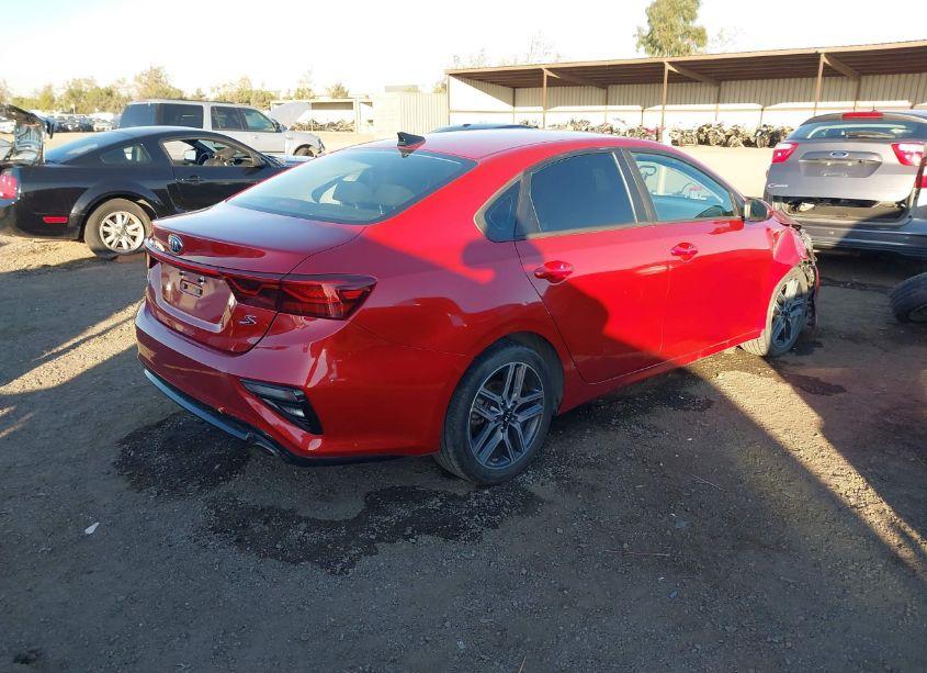 Photo 4 of 2019 Kia Forte S (VIN 3KPF34AD0KE044987)
