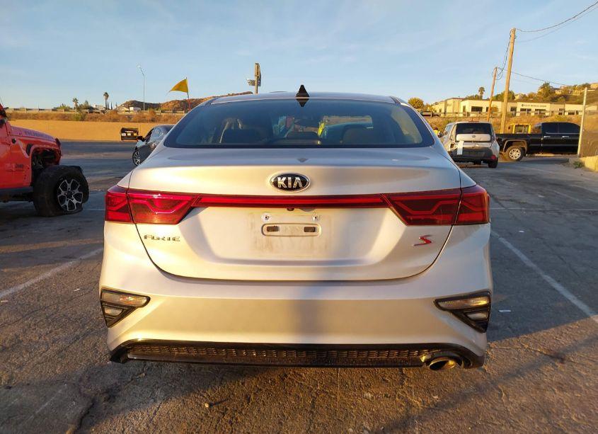 Photo 16 of 2019 Kia Forte S (VIN 3KPF34AD0KE067248)