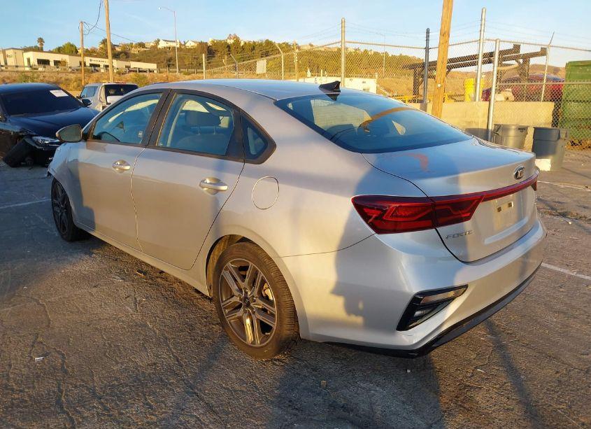 Photo 3 of 2019 Kia Forte S (VIN 3KPF34AD0KE067248)