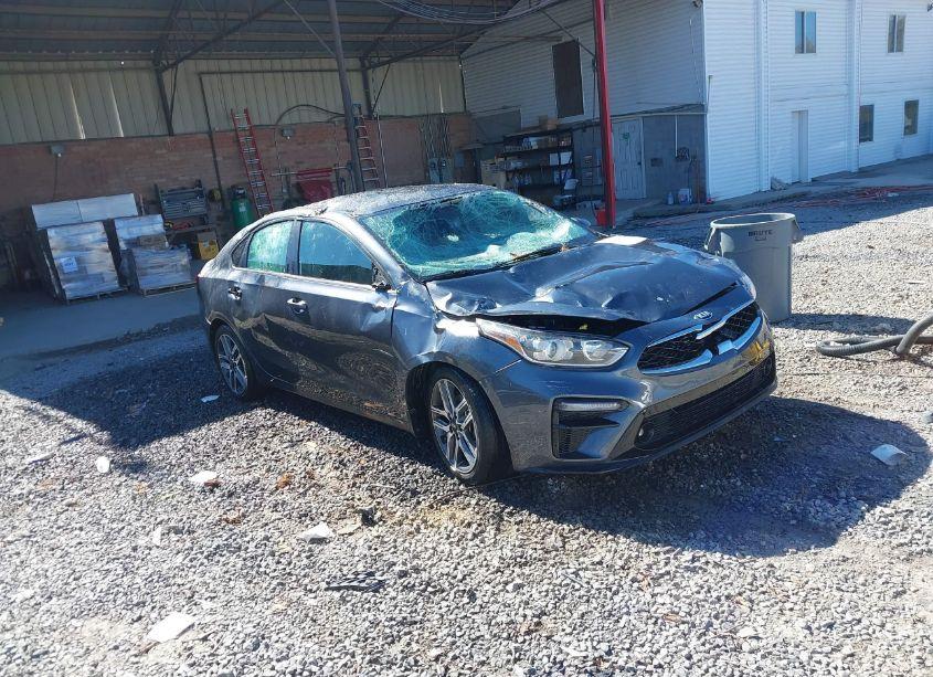 2019 Kia Forte S (VIN 3KPF34AD0KE127318) main photo