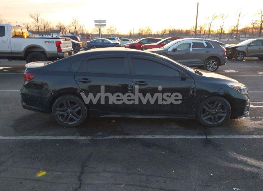 Photo 13 of 2021 Kia Forte GT-LINE (VIN 3KPF34AD0ME288917)