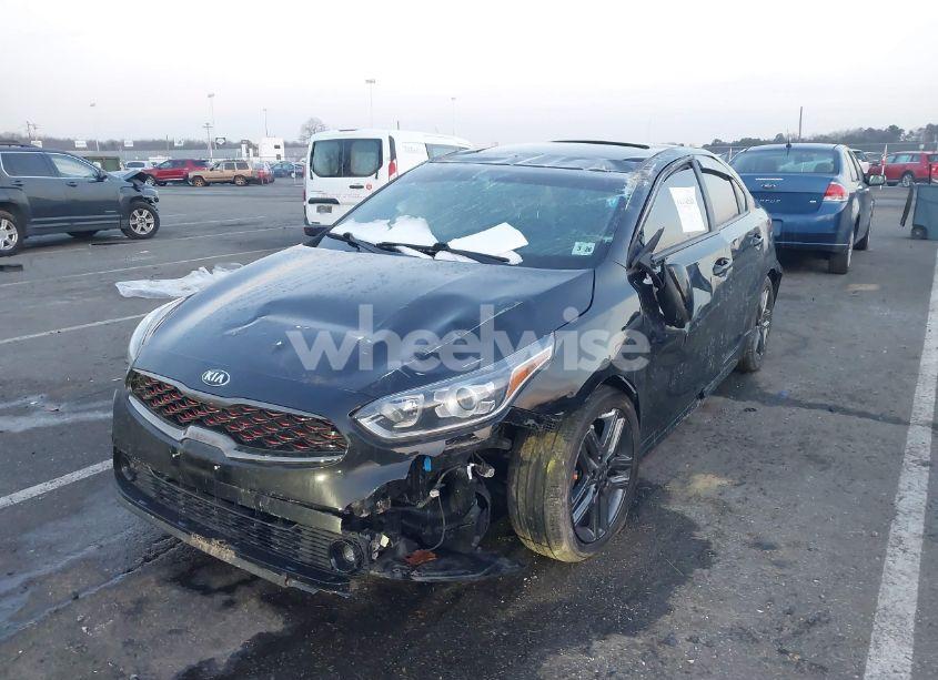Photo 6 of 2021 Kia Forte GT-LINE (VIN 3KPF34AD0ME288917)