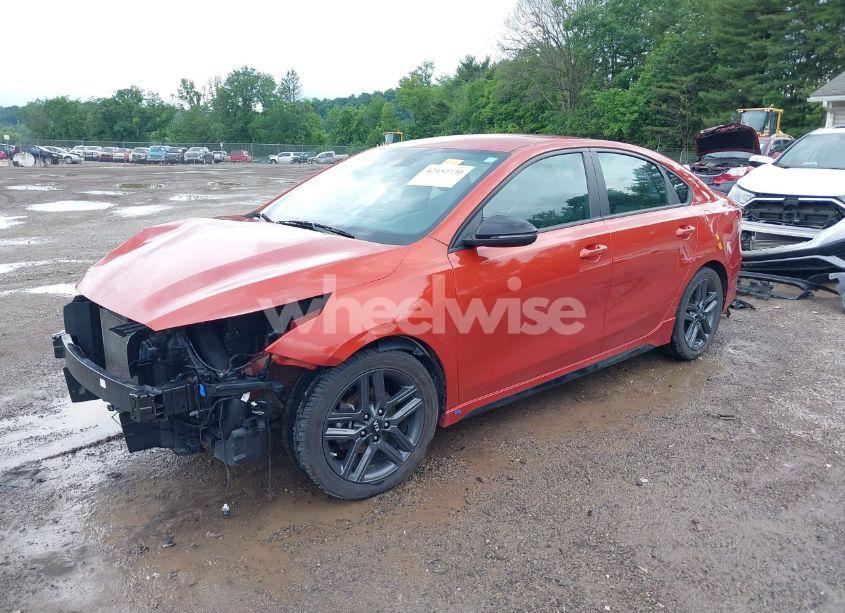 Photo 2 of 2021 Kia Forte GT-LINE (VIN 3KPF34AD0ME298301)