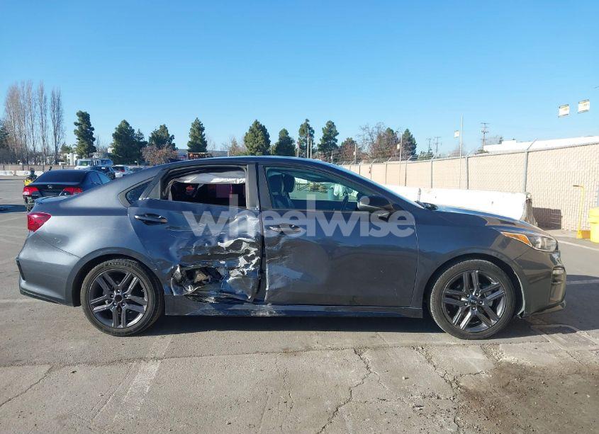 Photo 13 of 2021 Kia Forte GT-LINE (VIN 3KPF34AD0ME328669)